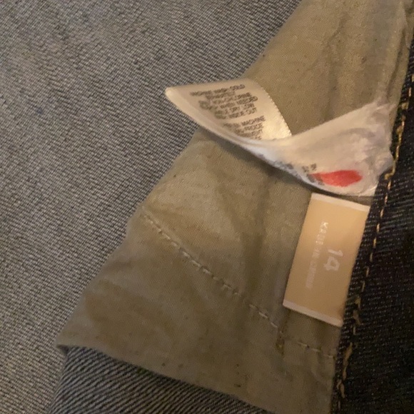 Women’s Jeans - Picture 6 of 7